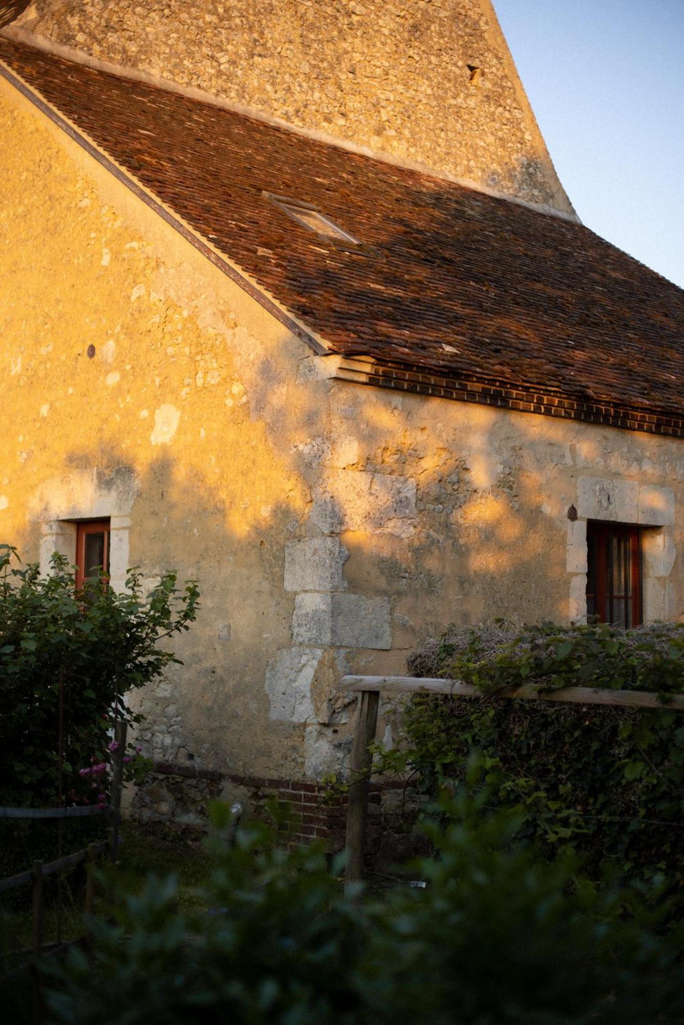 Le Manoir Du Plessis Hotel Dance  Exterior photo